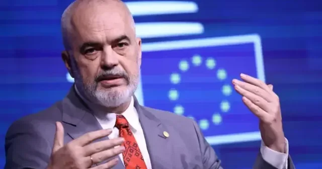 “Europa nuk po ndryshon”, Rama kritika BE-së: Kosova nën regjimin barbar lëvizte lirshëm në Europë, me çlirimtarët është peng “Europa nuk po ndryshon”, Rama kritika BE-së: Kosova nën regjimin barbar lëvizte lirshëm në Europë, me çlirimtarët është peng