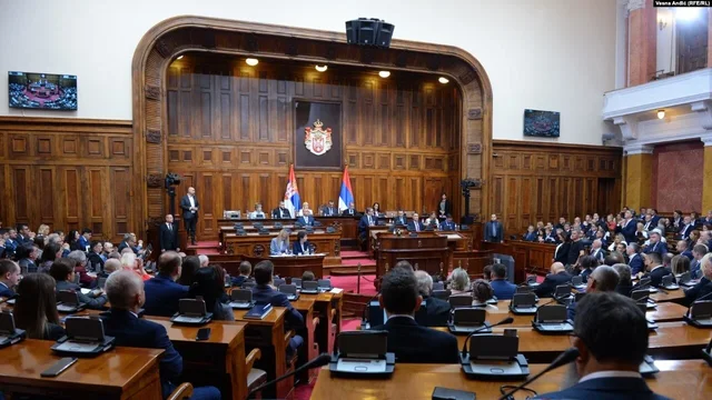 Kuvendi i Serbisë miraton raportin për dialogun me Kosovën, çfarë do të thotë kjo? Kuvendi i Serbisë miraton raportin për dialogun me Kosovën, çfarë do të thotë kjo?