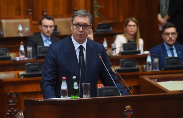 Vuçiç nuk tërhiqet: Serbia të vazhdojë fushatën e çnjohjes së Kosovës Vuçiç nuk tërhiqet: Serbia të vazhdojë fushatën e çnjohjes së Kosovës