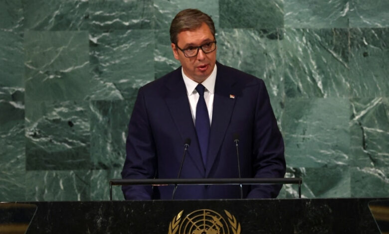 Presidenti i Serbisë irritohet me thirrjet: Kosova, Kosova, Kosova. Ka dy fjalë për presidentin Joe Biden Presidenti i Serbisë irritohet me thirrjet: Kosova, Kosova, Kosova. Ka dy fjalë për presidentin Joe Biden