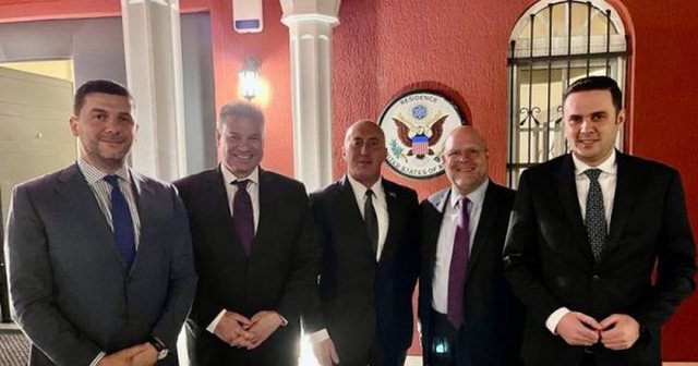 Për herë të dytë brenda pak muajve/ Escobar nesër vizitë në Kosovë, ja çfarë pritet Për herë të dytë brenda pak muajve/ Escobar nesër vizitë në Kosovë, ja çfarë pritet