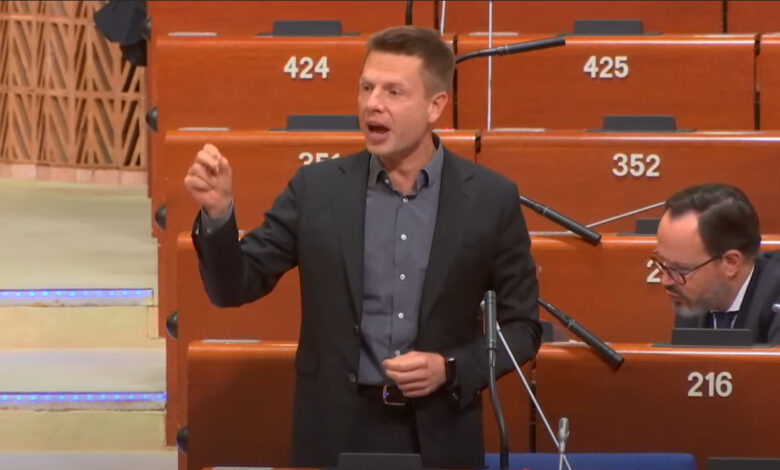 Deputeti ukrainas flet shqip në KiE: Kosova është Europë Deputeti ukrainas flet shqip në KiE: Kosova është Europë