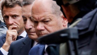 Berlini e Parisi nisin “artilerinë e rëndë” në Kosovë/ Macron dhe Scholz dërgojnë… Berlini e Parisi nisin “artilerinë e rëndë” në Kosovë/ Macron dhe Scholz dërgojnë…