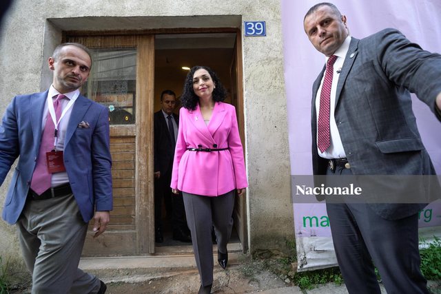 Vjosa Osmanit s’i del inati me Ramën: Asnjë nga ministret shqiptare në Forumin për Gratë. Nga Tirana flet vetëm Grida! Vjosa Osmanit s’i del inati me Ramën: Asnjë nga ministret shqiptare në Forumin për Gratë. Nga Tirana flet vetëm Grida!