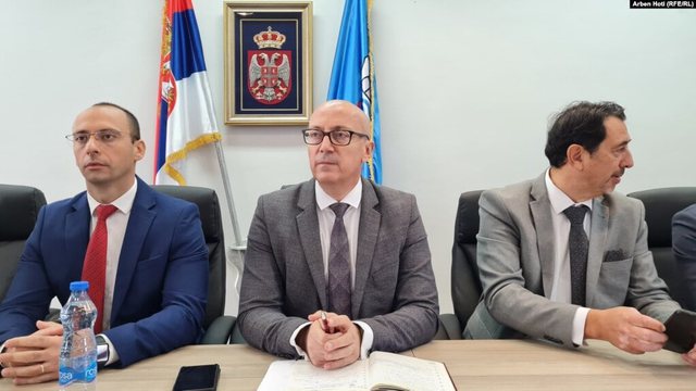 Lista Serbe largohet nga institucionet e Kosovës: Në 4 komunat në veri… Lista Serbe largohet nga institucionet e Kosovës: Në 4 komunat në veri…
