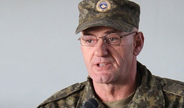 “Kurti duhet ta dëgjojë Amerikën”/ Ish-komandanti i FSK: Situata mund të eskalojë, kam frikë se do ketë incidente “Kurti duhet ta dëgjojë Amerikën”/ Ish-komandanti i FSK: Situata mund të eskalojë, kam frikë se do ketë incidente