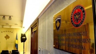 Serbët ‘braktisën’ institucionet/ Reagon Presidenca e Kosovës: Lëvizje si e Rusisë në 2014 kur…