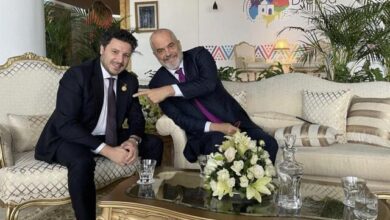 “Me ma t’mirin”/ Rama vizitë zyrtare në Tunizi, publikon foton me Abazoviç “Me ma t’mirin”/ Rama vizitë zyrtare në Tunizi, publikon foton me Abazoviç