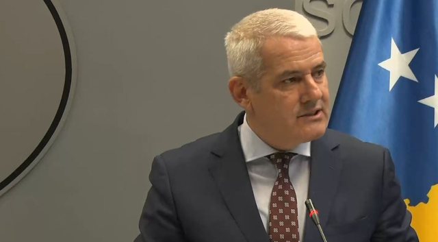 “Radojçiç po trajnon terroristë të tjerë”, Sveçla kritika aleatëve: Hezitimi i tyre solli Banjskën