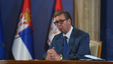 Situata e tensionuar, Presidenti Vuçiç bën reagimin URGJENT: Serbët në Kosovë nuk do të mbesin pa… Situata e tensionuar, Presidenti Vuçiç bën reagimin URGJENT: Serbët në Kosovë nuk do të mbesin pa…