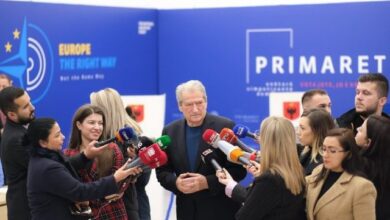 Berisha nuk sprapset nga protesta e 6 dhjetorit, PARALAJMËRON Policinë: I keni bërë llogaritë gabim! Berisha nuk sprapset nga protesta e 6 dhjetorit, PARALAJMËRON Policinë: I keni bërë llogaritë gabim!