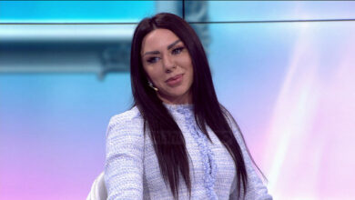 Reagimi i Xhakës ndaj serbëve, modelja shqiptare: Bravo, ai është burrë. Unë jam për luftë me serbët Reagimi i Xhakës ndaj serbëve, modelja shqiptare: Bravo, ai është burrë. Unë jam për luftë me serbët