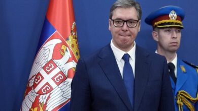 SHBA e paralajmëroi, Britania dërgon “Tigrat”, Gjermania e irrituar me Vuçiç: Largo trupat nga kufiri me Kosovën