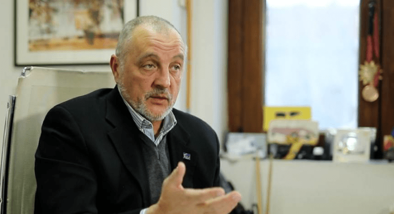 “Vuçiç është kukull e Putin”, ish-kryeministri serb: Sugjeroj që pjesa veriore e Kosovës të ndahet, vetëm kështu do të kemi paqe “Vuçiç është kukull e Putin”, ish-kryeministri serb: Sugjeroj që pjesa veriore e Kosovës të ndahet, vetëm kështu do të kemi paqe