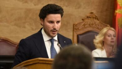 Kush e kërkon “kokën” e tij? Abazoviç: Ata dy persona kanë lidhje të ngushtë me Gjukanoviç… Kush e kërkon “kokën” e tij? Abazoviç: Ata dy persona kanë lidhje të ngushtë me Gjukanoviç…