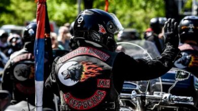 VIDEO/ “Ujqërit e Natës” në barrikada, paramilitarët serbë tregojnë veten të armatosur në veri të Kosovës VIDEO/ “Ujqërit e Natës” në barrikada, paramilitarët serbë tregojnë veten të armatosur në veri të Kosovës