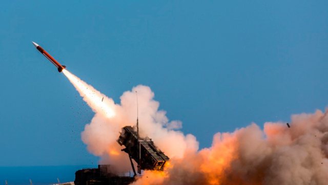 Përshkallëzohet situata në Lindjen e Mesme, Irani sulmon me raketa Izraelin!