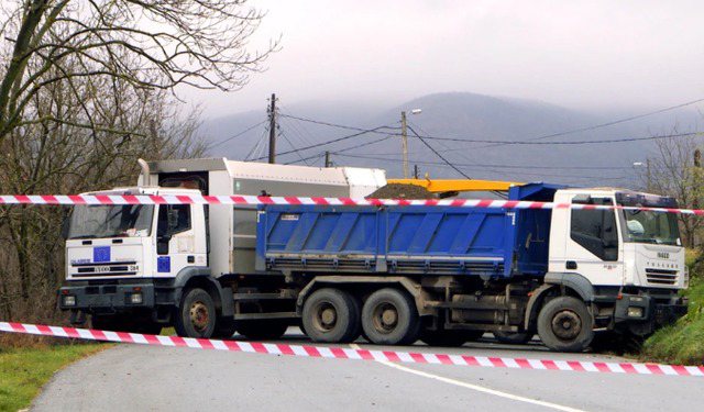 A e ka kaluar ushtria serbe kufirin me Kosovën? Çfarë po ndodh në Veri A e ka kaluar ushtria serbe kufirin me Kosovën? Çfarë po ndodh në Veri