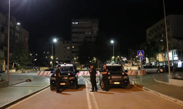 Përplasje bandash rivale serbe/ Rrëmbehen edhe dy gra serbe në veri të Kosovës, dërgohen në Serbi Përplasje bandash rivale serbe/ Rrëmbehen edhe dy gra serbe në veri të Kosovës, dërgohen në Serbi