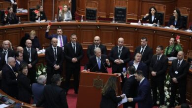 “Idhulli SHBA” dhe pse demokracia jonë është problem?! “Idhulli SHBA” dhe pse demokracia jonë është problem?!