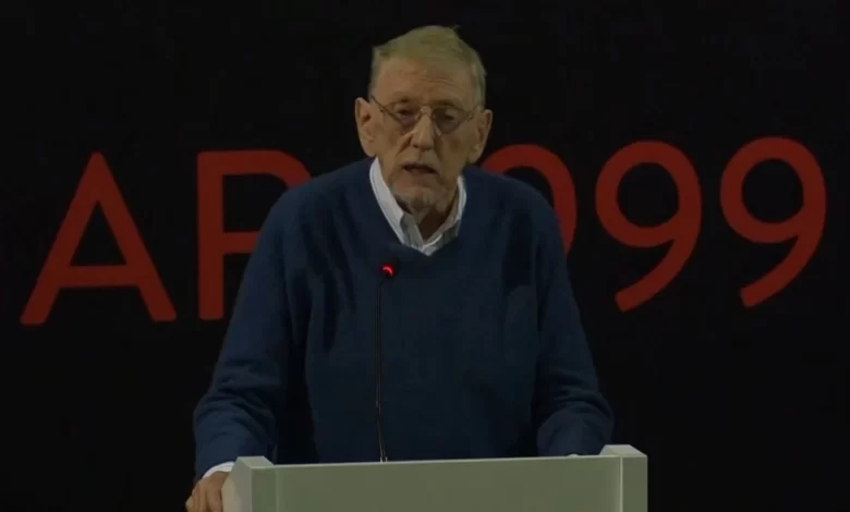 Walker: Vuçiç në Hagë! Ish-ambasadori: Nuk kishte zinxhir komandues si ushtria serbe
