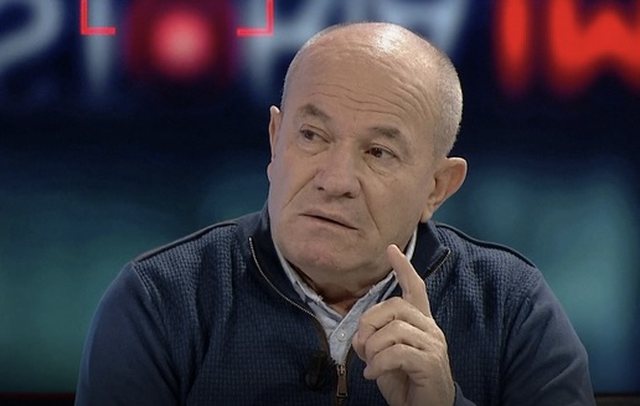 Meçe: PD drejt shkrirjes, Berisha nuk ka shpëtim! Salianji i duhet si viktimë Meçe: PD drejt shkrirjes, Berisha nuk ka shpëtim! Salianji i duhet si viktimë