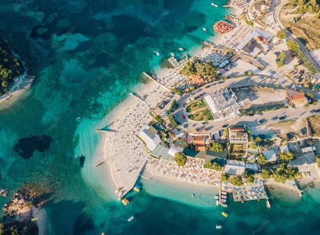 Plazhi që pritet të zhduket në Ksamil Plazhi që pritet të zhduket në Ksamil