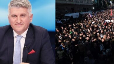 Gjekmarkaj: Revolucioni s’bëhet me autobusë, por me frymë. Sa më shpejt të bëhemi esëll, të dehur jemi të mundur Gjekmarkaj: Revolucioni s’bëhet me autobusë, por me frymë. Sa më shpejt të bëhemi esëll, të dehur jemi të mundur