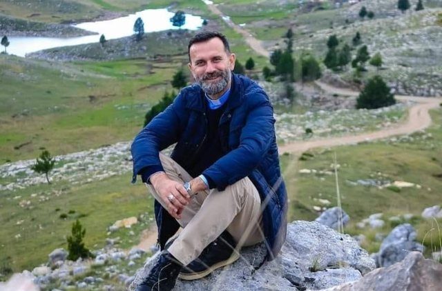Pse ikin shqiptarët? Pse ikin shqiptarët?
