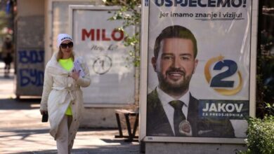 Mbyllen votimet në Mal të Zi, pjesëmarrja në zgjedhje 60,5%! Vendi mes Gjukanoviç, një prorusi dhe një properëndimori Mbyllen votimet në Mal të Zi, pjesëmarrja në zgjedhje 60,5%! Vendi mes Gjukanoviç, një prorusi dhe një properëndimori