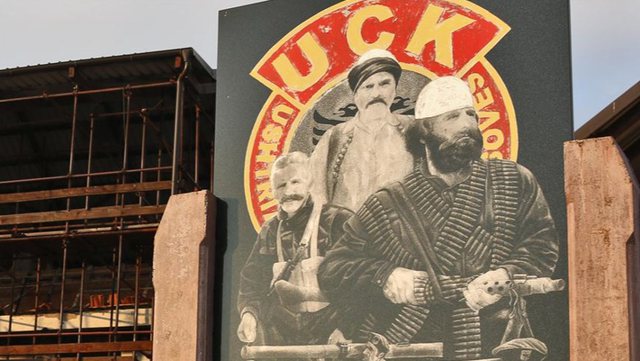 ‘Zoti na ndihmoftë’/ Fjalët e fundit që Adem Jashari ia tha dajës së tij ‘Zoti na ndihmoftë’/ Fjalët e fundit që Adem Jashari ia tha dajës së tij