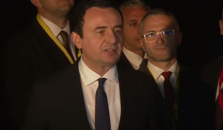 “Pajtimi publik është arritur”, Kurti: Vuçiç po i ikën nënshkrimit, unë nuk hezitoj “Pajtimi publik është arritur”, Kurti: Vuçiç po i ikën nënshkrimit, unë nuk hezitoj