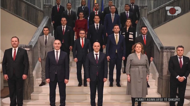 E DHIMBSHME/ Shqiptarët kanë 10 ministri në Maqedoninë e Veriut por nuk flasin shqip E DHIMBSHME/ Shqiptarët kanë 10 ministri në Maqedoninë e Veriut por nuk flasin shqip