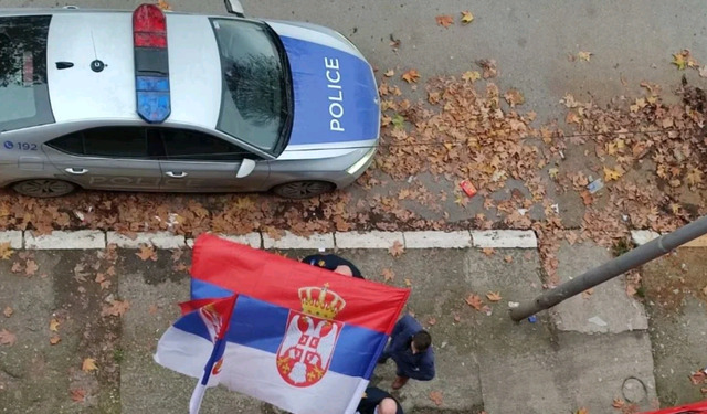 E RËNDË në veri të Kosovës! Theren me thikë dy persona, ministri: 2 serbë… E RËNDË në veri të Kosovës! Theren me thikë dy persona, ministri: 2 serbë…
