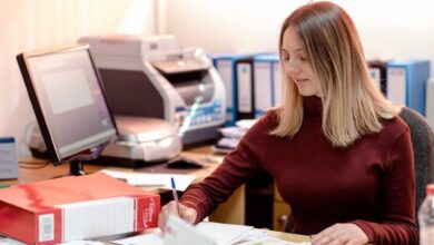 Shqipëria ka pagat më të ulëta në rajon në administratën publike/ Ja PROFESIONET ku na e kalon dhe Kosova Shqipëria ka pagat më të ulëta në rajon në administratën publike/ Ja PROFESIONET ku na e kalon dhe Kosova