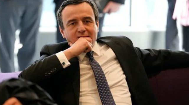 Presioni ndërkombëtar jep efekt/ Albin Kurti tërhiqet: “Ok” për KFOR në veri