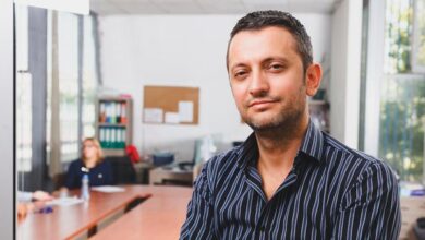 Një intervistë ndryshe me djalin e Remzi Hoxhës, biznesmenit që u zhduk nga SHIK-u