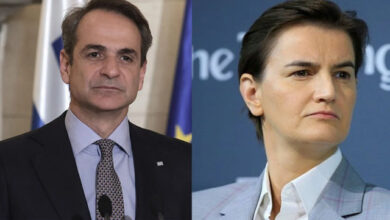 Bërnabiç anulon vizitën në Greqi, mediat greke: Mitsotakis arriti të prishë marrëdhëniet diplomatike me Serbinë Bërnabiç anulon vizitën në Greqi, mediat greke: Mitsotakis arriti të prishë marrëdhëniet diplomatike me Serbinë