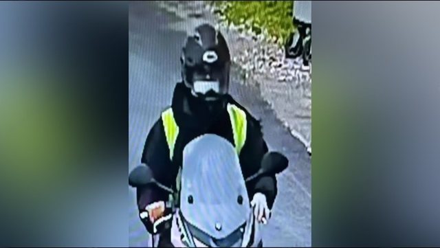 ”Ruaju pak…hapu”, gafat që mund të zbulojnë vrasësin e biznesmenit në Lezhë ”Ruaju pak…hapu”, gafat që mund të zbulojnë vrasësin e biznesmenit në Lezhë