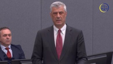 Fjalimi i Thaçit në Hagë: Jam i pafajshëm! Bota e di që ‘shtëpia e verdhë’ s’ka ekzistuar kurrë! Fjalimi i Thaçit në Hagë: Jam i pafajshëm! Bota e di që ‘shtëpia e verdhë’ s’ka ekzistuar kurrë!