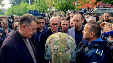 Përplasjet në veri të Kosovës/ Lista Serbe paraqet KËRKESAT: Largohemi nëse…