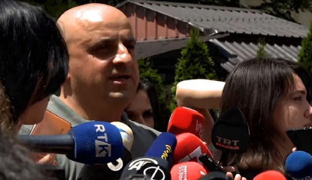 Paralajmërimi i FORTË i Millosavleviç: Protestat në veri të Kosovës nesër do të jenë masive Paralajmërimi i FORTË i Millosavleviç: Protestat në veri të Kosovës nesër do të jenë masive