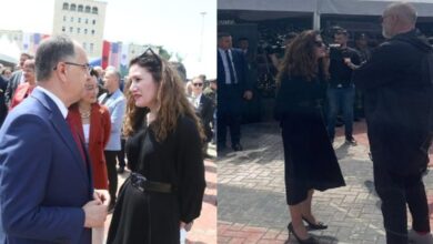 Pas Ramës, opozita “i qepet” edhe kryetares së SHISH: Duam shpjegime, ç’po ndodh në Kosovë? Pas Ramës, opozita “i qepet” edhe kryetares së SHISH: Duam shpjegime, ç’po ndodh në Kosovë?