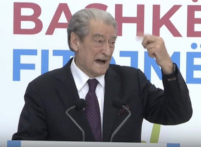 Berisha, deklaratë edhe për policët e Kosovës: E falenderoj shumë Amerikën! Ata i liroi Viktor Orbani Berisha, deklaratë edhe për policët e Kosovës: E falenderoj shumë Amerikën! Ata i liroi Viktor Orbani