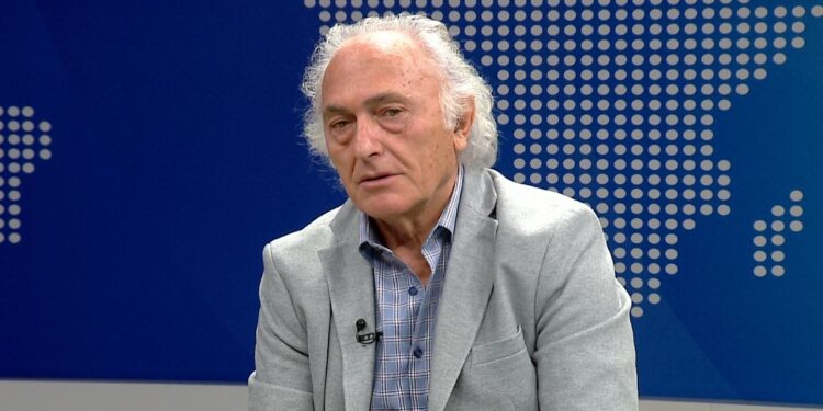 “Propozimi i Ramës, i konfirmuar nga Perëndimi”/ Çupi: Kurti e Vuçiç po veprojnë për interesat e njëri-tjetrit “Propozimi i Ramës, i konfirmuar nga Perëndimi”/ Çupi: Kurti e Vuçiç po veprojnë për interesat e njëri-tjetrit