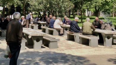 Domino dhe zhgënjim: Elbasani i pret zgjedhjet pa shpresë te politika Domino dhe zhgënjim: Elbasani i pret zgjedhjet pa shpresë te politika