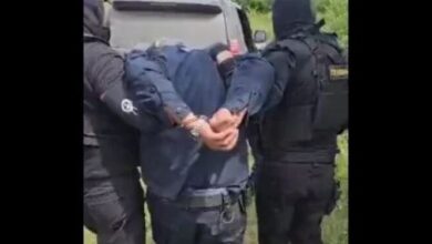 Ju që s’pyesnit për “Amelikën”, tani keni rastin të tregoni trimërinë o patriotë të Facebook-ut Ju që s’pyesnit për “Amelikën”, tani keni rastin të tregoni trimërinë o patriotë të Facebook-ut