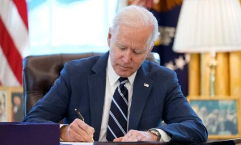 Senatorët amerikanë letër Biden, kërkojnë masa të ashpra ndaj Kosovës dhe Serbisë nëse nuk ulen tensionet Senatorët amerikanë letër Biden, kërkojnë masa të ashpra ndaj Kosovës dhe Serbisë nëse nuk ulen tensionet