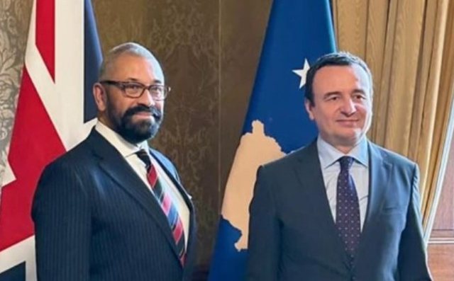 Britania i kërkon Kosovës të shtensionojë situatën në veri: Ja hapat që duhet të ndërmerrni Britania i kërkon Kosovës të shtensionojë situatën në veri: Ja hapat që duhet të ndërmerrni