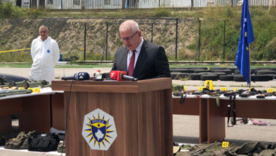 Armatimet në Zveçan, Sveçla: “Civil a zastita” dhe “Crvena brigada” të shpallen organizata terroriste Armatimet në Zveçan, Sveçla: “Civil a zastita” dhe “Crvena brigada” të shpallen organizata terroriste